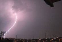 AREQUIPA: CARAVELÃ FUE SORPRENDIDO CON TORMENTAS ELÃ‰CTRICAS Y LLUVIAS