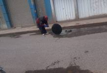 PUNO: COLAPSAN BUZONES DE DESAGÃœE EN PLENO CENTRO DE LA CIUDAD DE JULIACA