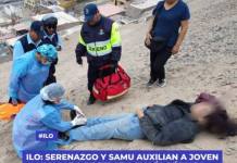 ILO: SERENAZGO Y SAMU AUXILIAN A JOVEN HALLADA POSTRADA EN VÍA PÚBLICA